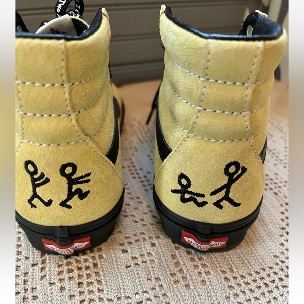 VANS Bonita Applebum Suede High Top Sneakers, Women’s 7.0 Men’s 5.5 like new - Picture 3 of 10
